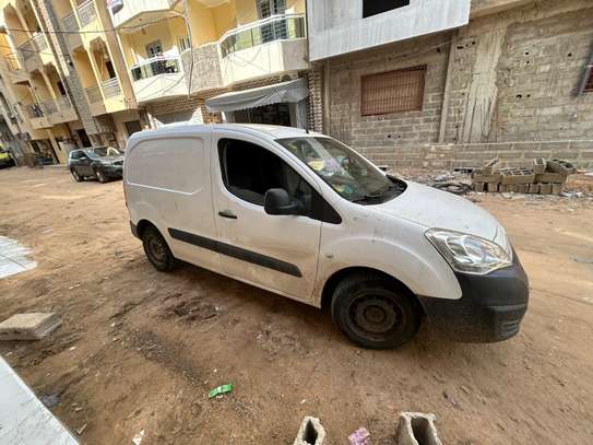 Citroën berlingo année 2017 2 places image 2