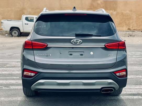 Hyundai santa fe 2019 image 7