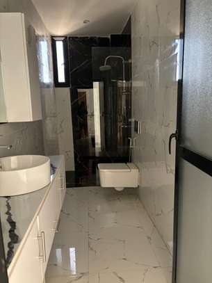 Appartement F4 aux Almadies image 8