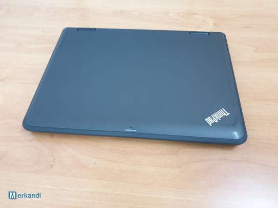 Lenovo Thinkpad 11e image 2