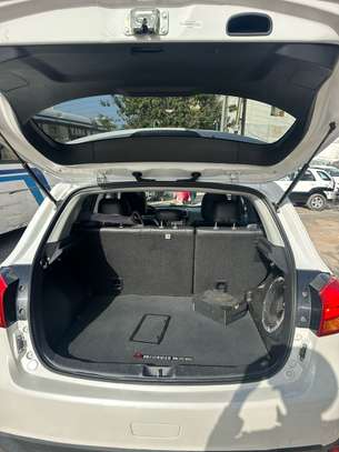 Mitsubishi RVR GT image 7