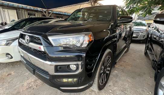 TOYOTA 4RUNNER LIMITED 2015 image 2