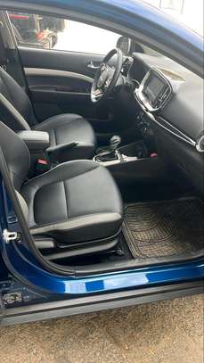 Kia stonic 2024 image 3