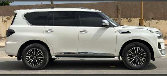 Nissan patrol 2018 version 2023 image 5