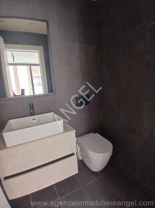 Ref_2811_PL_ Duplex avec jardin  à louer aux Almadies image 9