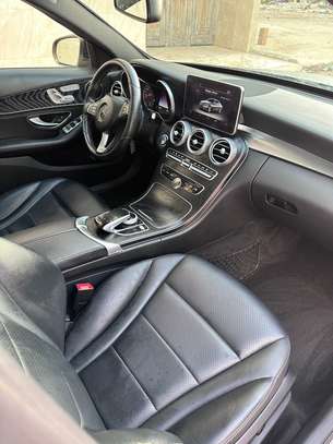 MERCEDES C300 image 3