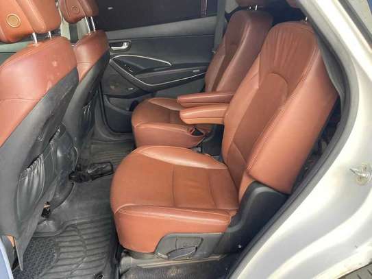 Hyundai Santa fe 7places 2015 image 7