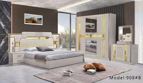 Chambre à coucher VIP mini image 13