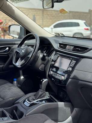 Nissan Rogue SVAWD 2017 image 12