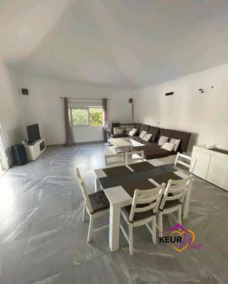 Villa en location proche du port de Ndayane image 3