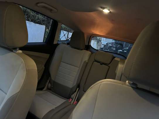 Ford escape image 7