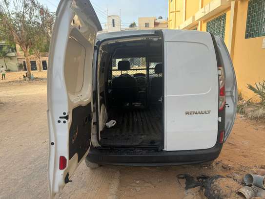 Renault image 3
