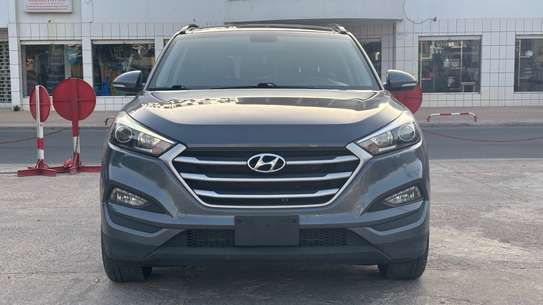 Hyundai Tucson Venat image 2