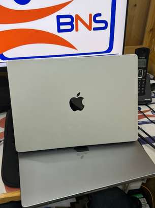 MacBook Pro 14 Pouces,2021  Puce Apple M1 Pro image 6