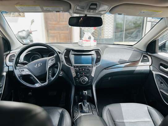 Hyundai santafe 2017 image 9