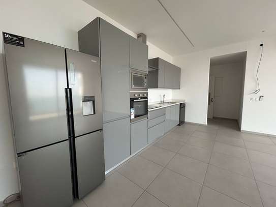 Appartement meublé à louer aux plateau 3 chambres image 2