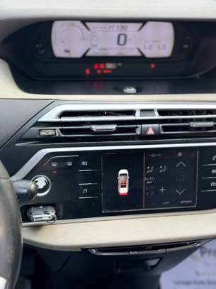Citroën C4 Picasso 7 places image 6