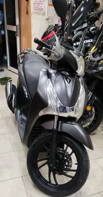 A vendre Honda Sh 150cm3 image 5