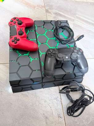 PS4 flashé 20 jeux 2 manettes image 2