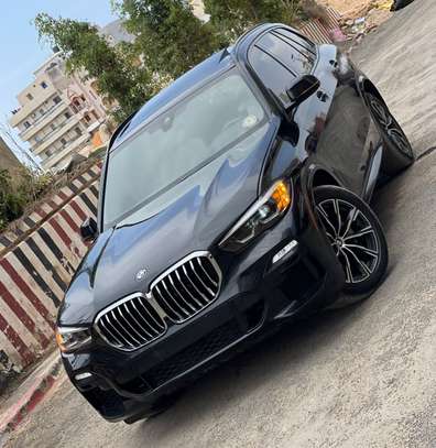 BMW X5 2019 image 2