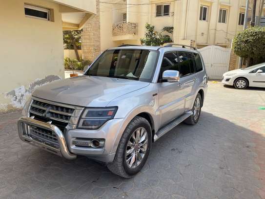 mitsubishi pajero image 15