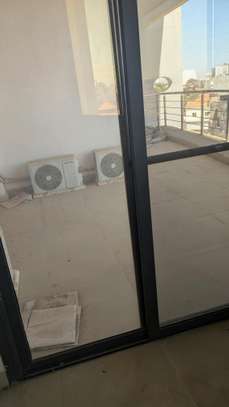 Appartement neuf à Sacre Cœur 3 à louer image 5