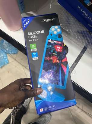 Pochette silicone PlayStation 5 portal image 2