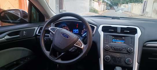 Ford fusion Se image 6