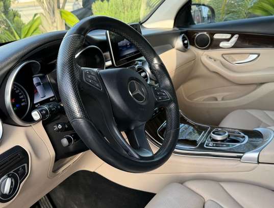 Mercedes-Benz 300 2018 image 4