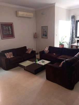 Mermoz deux chambres salon à louer image 1