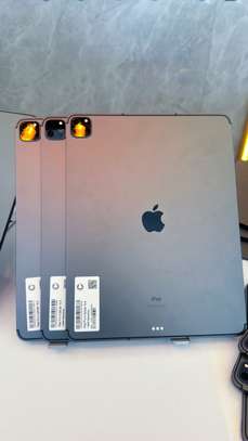 IPAD PRO 5TH generation (M1) image 2