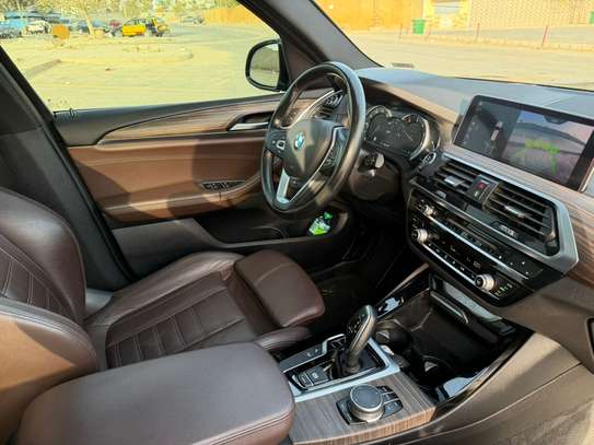 BMW X3 année 2019 image 13