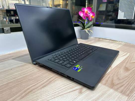 Asus Zephyrus M16 i9 13th RTX 4070 32Go 1To Gaming image 7