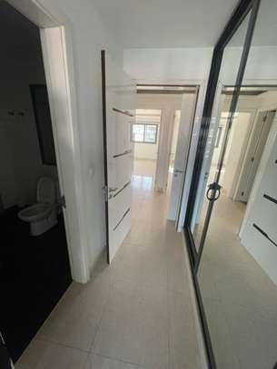 Appartement à louer au Point E image 3