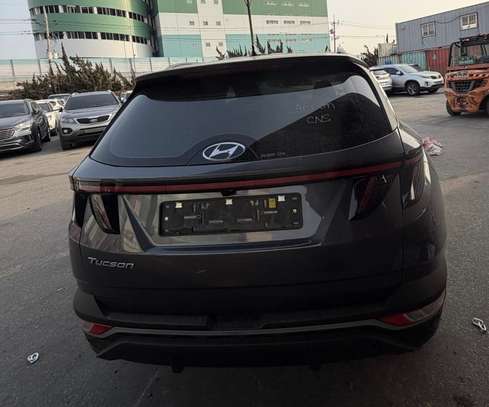 Hyndai Tucson 2021 essence full options image 5
