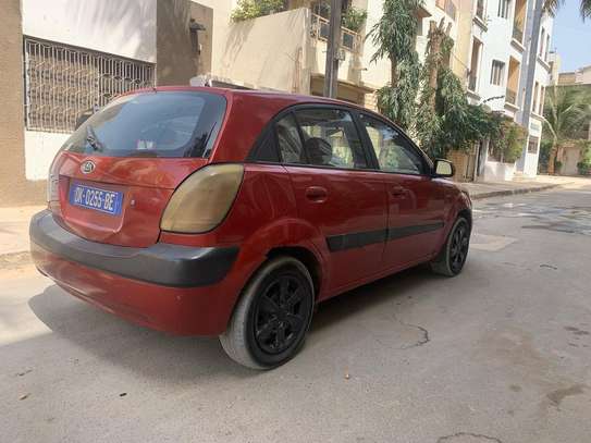 KIA Rio image 7