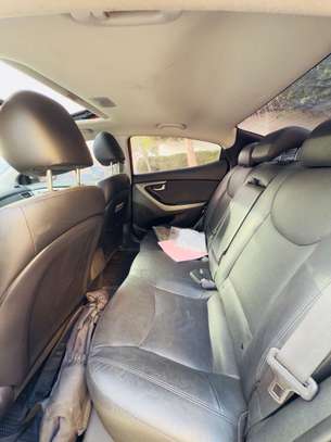 Hyundai Elantra LIMITED image 7