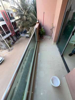 APPARTEMENT F3 A LOUER NGOR ALMADIES image 3
