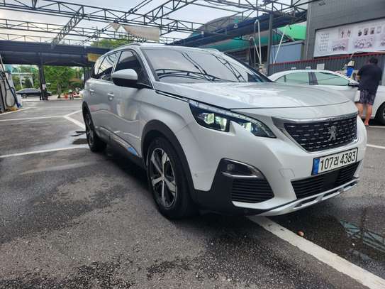 PEUGEOT 5008 GT LINE image 2