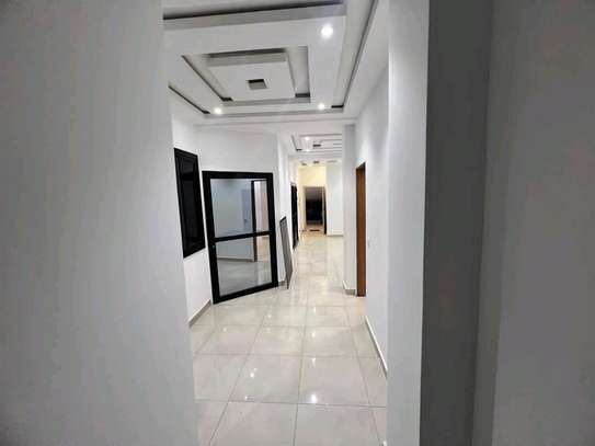 Appartement F4 à la Cité Keur Gorgui haut standing image 5