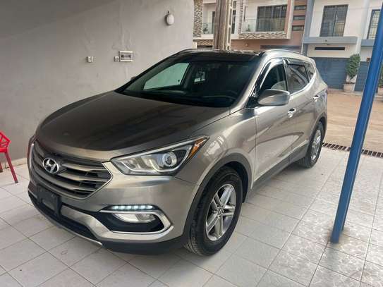 Hyundai Santa Fe Limited 2017 image 5