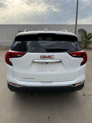GMC TERRAIN  *2019* image 9