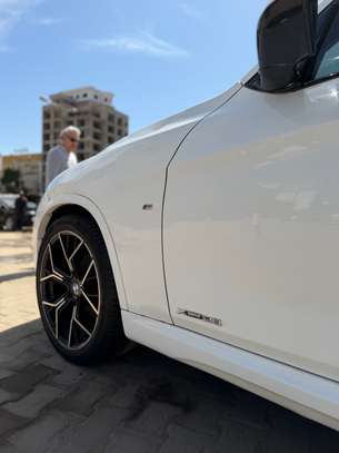 Bmw x1 image 3