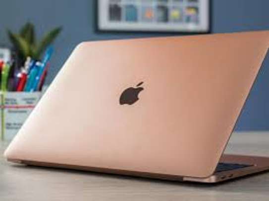MacBook air gold 2019 image 1