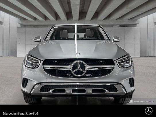 Mercedes glc coupe 2022 image 10