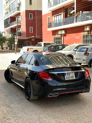 Mercedes c300 AMG image 10