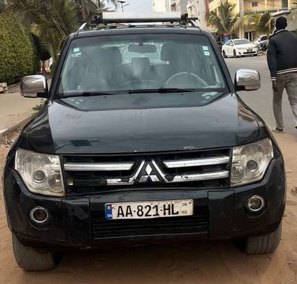 Mitsubishi pajero image 6
