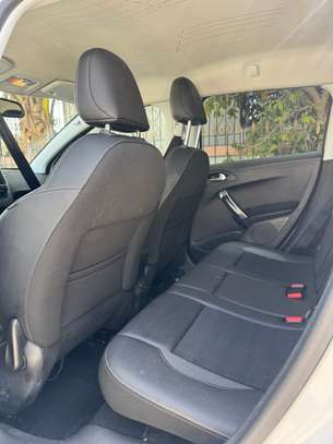 Peugeot 2008  2016 image 8