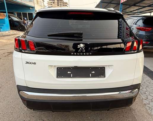 Peugeot 3008 image 5