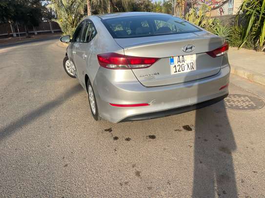 Magnifique Hyundai Elantra 2017 image 3
